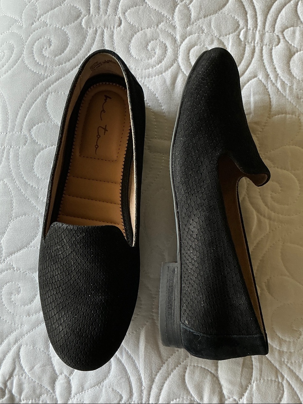 Me too Suede Black Loafers *7.5 *Like New